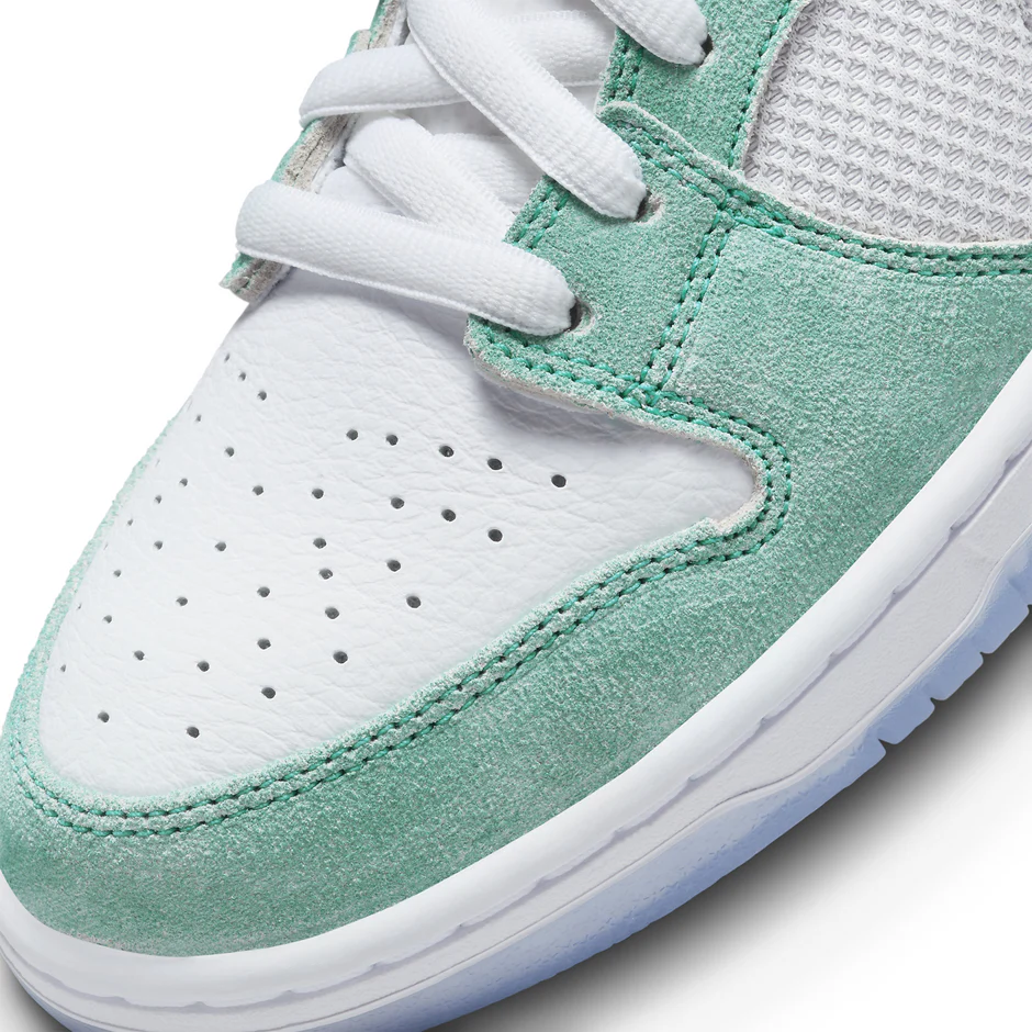 Nike SB Dunk Low April Skateboards